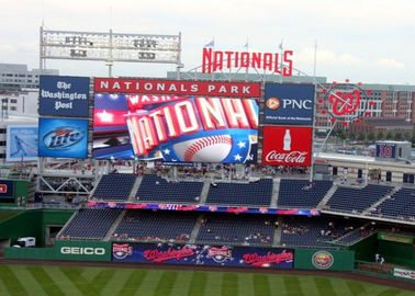 High Definition 2R1G1B LED Outdoor Advertising Board 6000 to 8000 cd / sqm